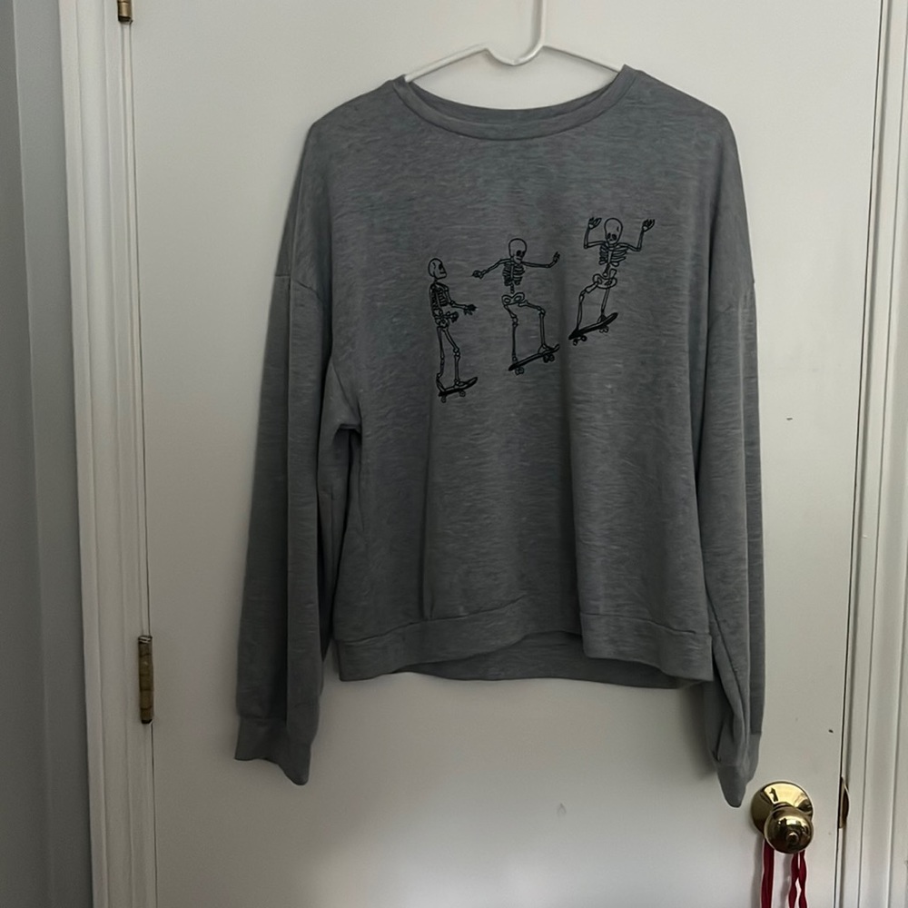Skeleton Crew Neck|| worn once